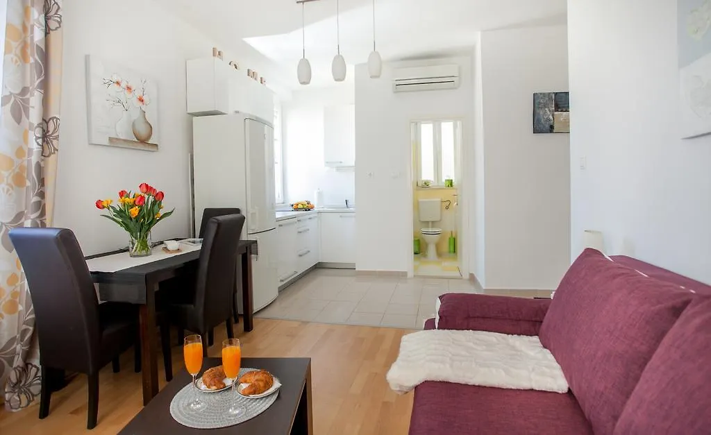 Apartments Goda Center Of Split