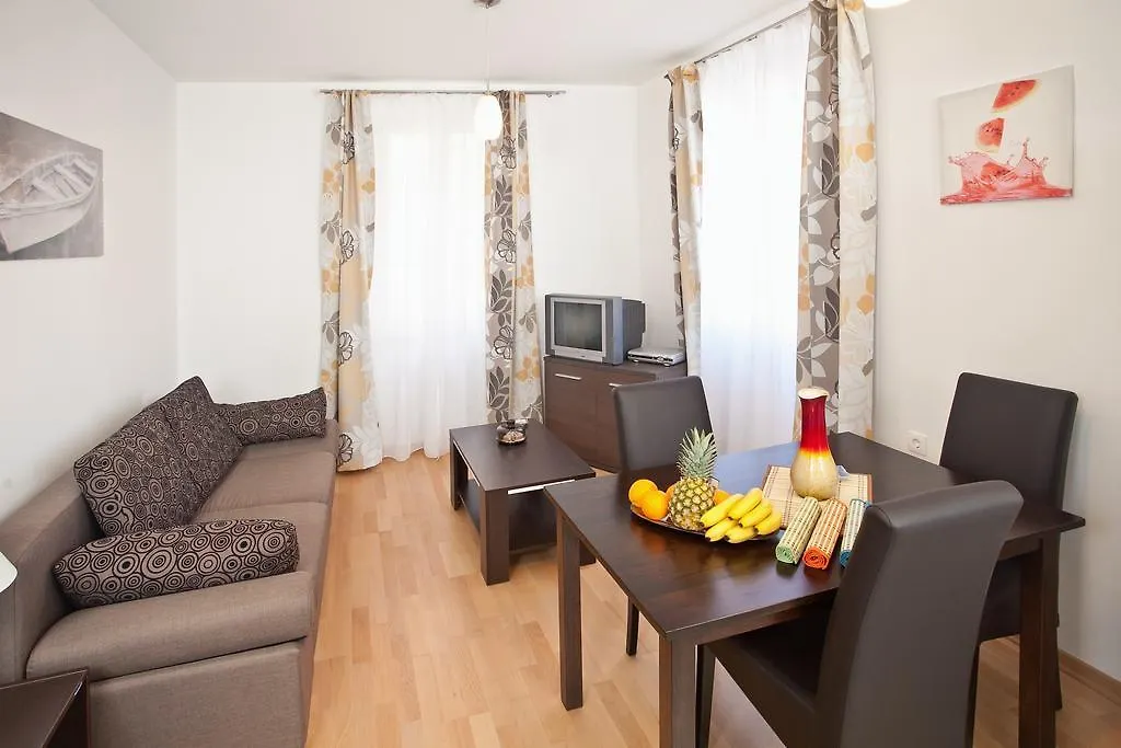 Apartments Goda Center Of سبليت كرواتيا